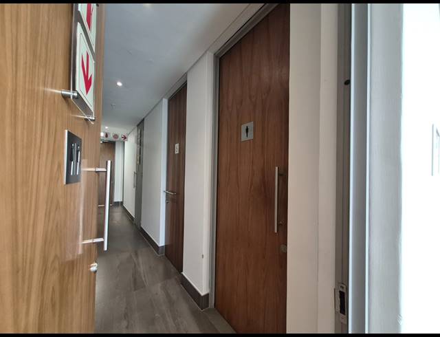 892M² OFFICE TO LET IN SANDTON CENTRAL